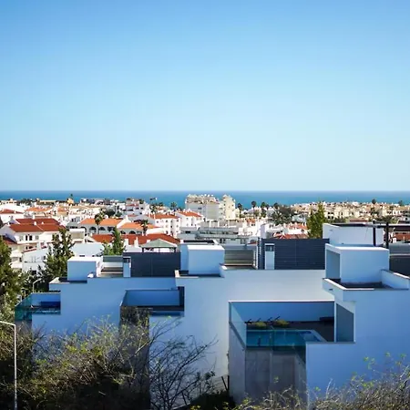 Terrace Apartment By Stay-Ici, Algarve Holiday Rental Albufeira