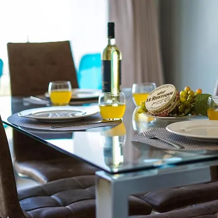 Terrace Apartment By Stay-Ici, Algarve Holiday Rental