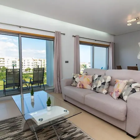 Terrace Apartment By Stay-Ici, Algarve Holiday Rental * Albufeira
