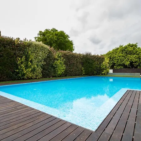 Terrace Apartment By Stay-Ici, Algarve Holiday Rental *